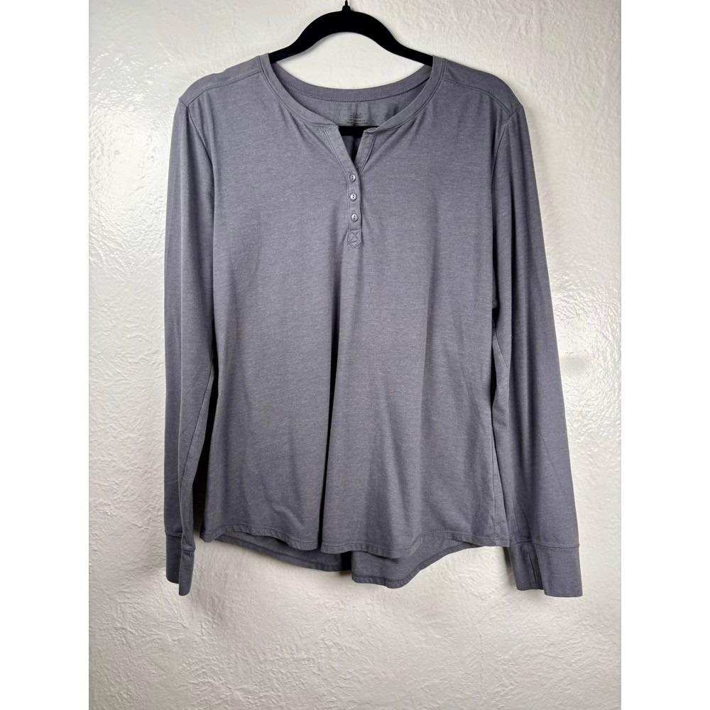 Chill Chasers Gray Long Sleeve Henley Top Thumbholes XL Layering Athleisure Cozy